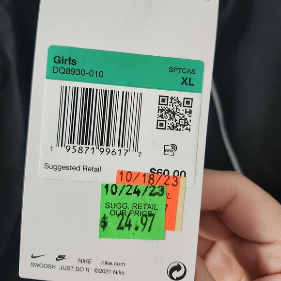 Nike Mini Skort - Picture 3 of 5